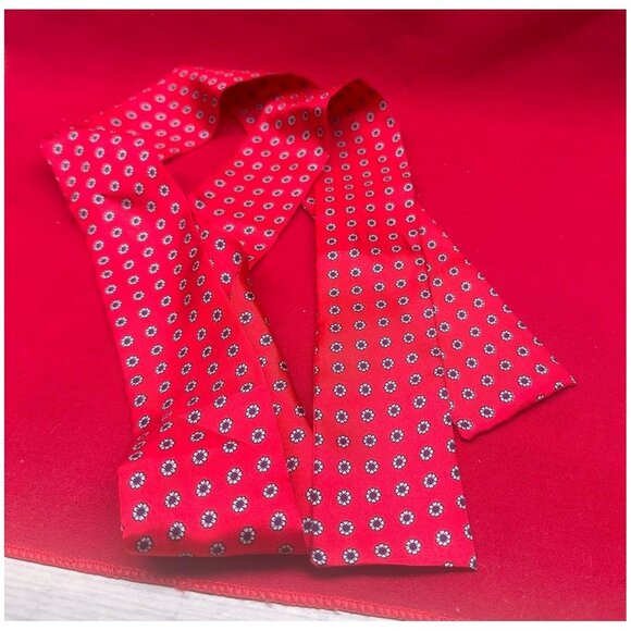 Red Patterned 100% Silk Fabric Belt / Sash Women's by Symphony Scarfs ~46" x 2" - Picture 1 of 4